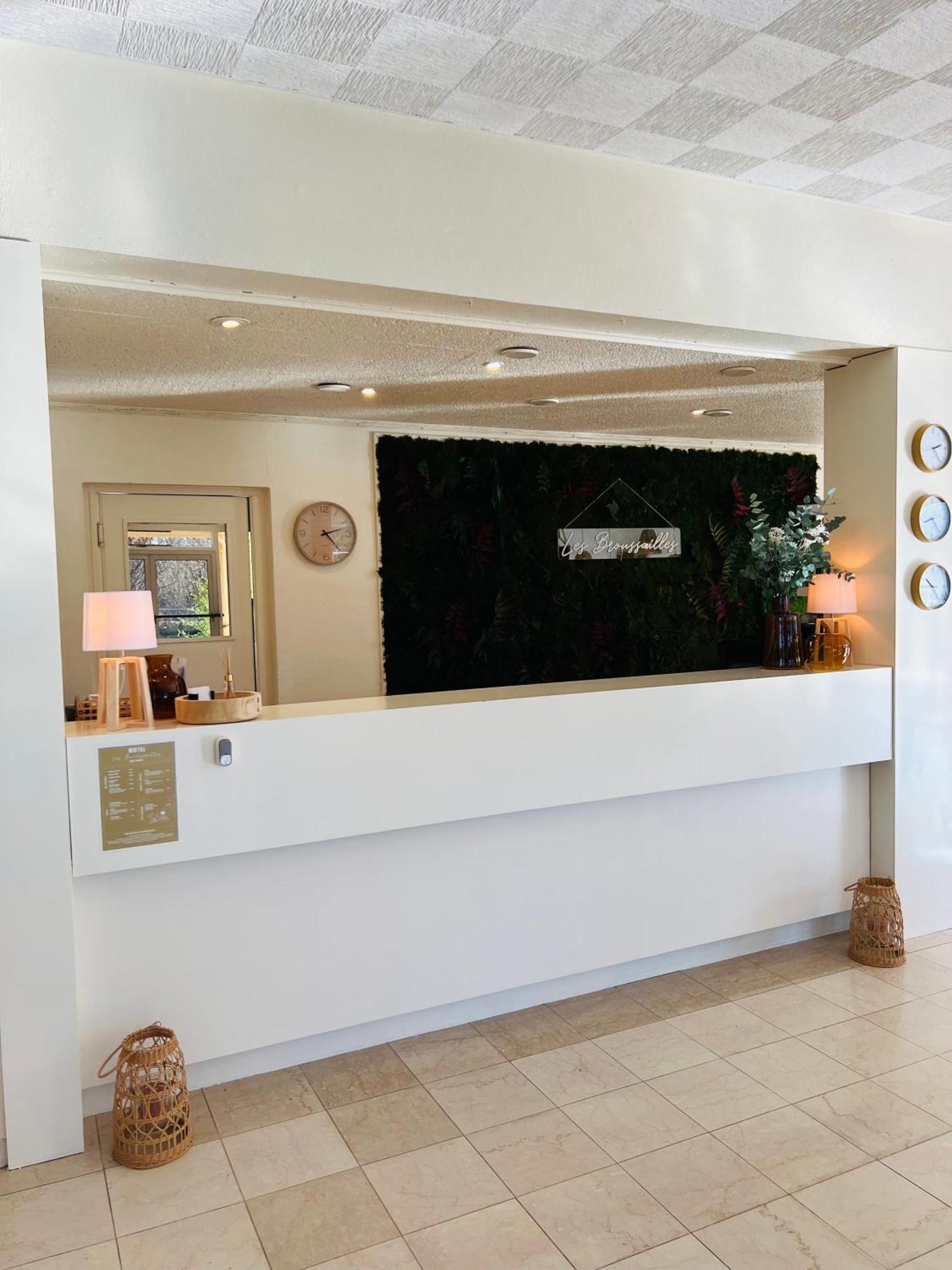 Motel Les Broussailles Mesves-sur-Loire Dış mekan fotoğraf