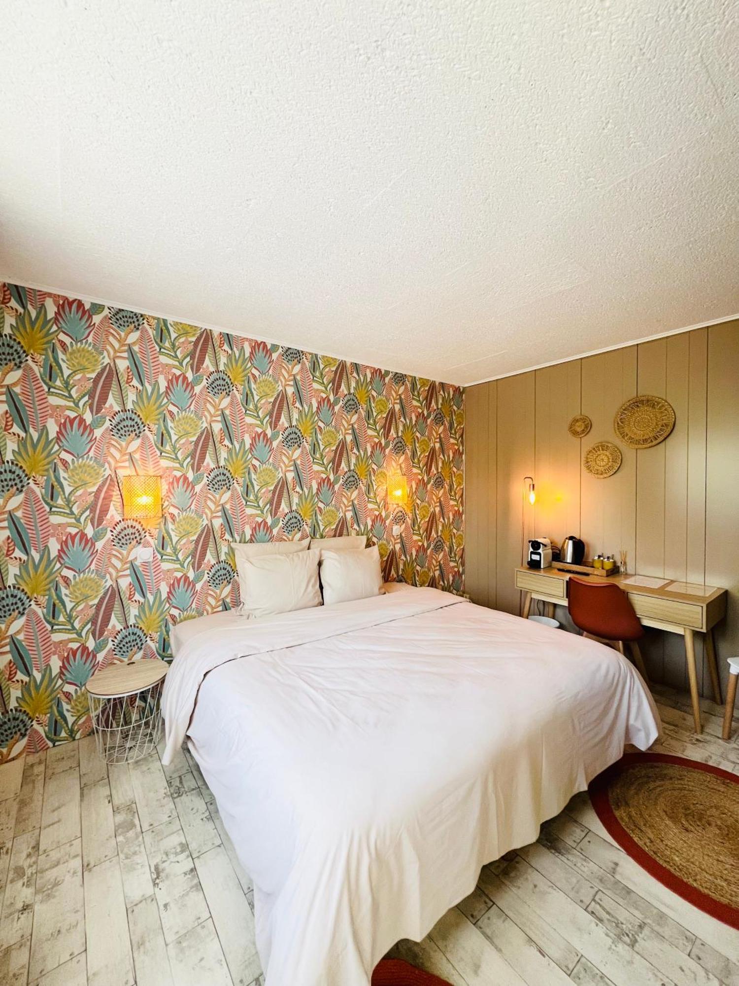 Motel Les Broussailles Mesves-sur-Loire Dış mekan fotoğraf