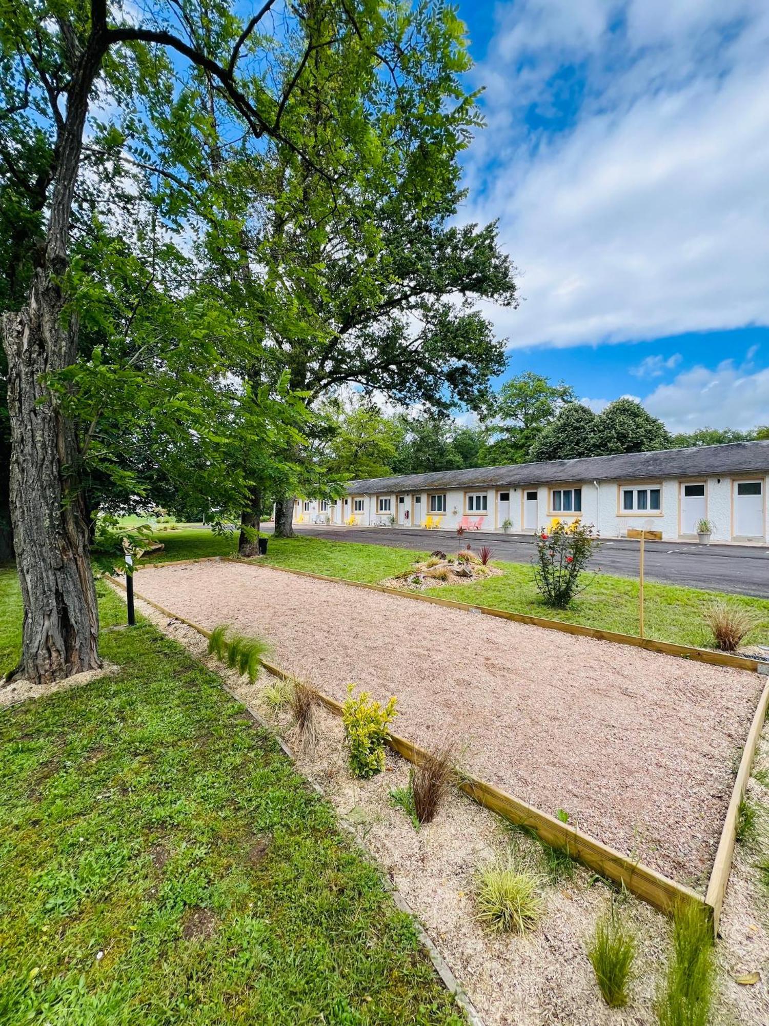 Motel Les Broussailles Mesves-sur-Loire Dış mekan fotoğraf