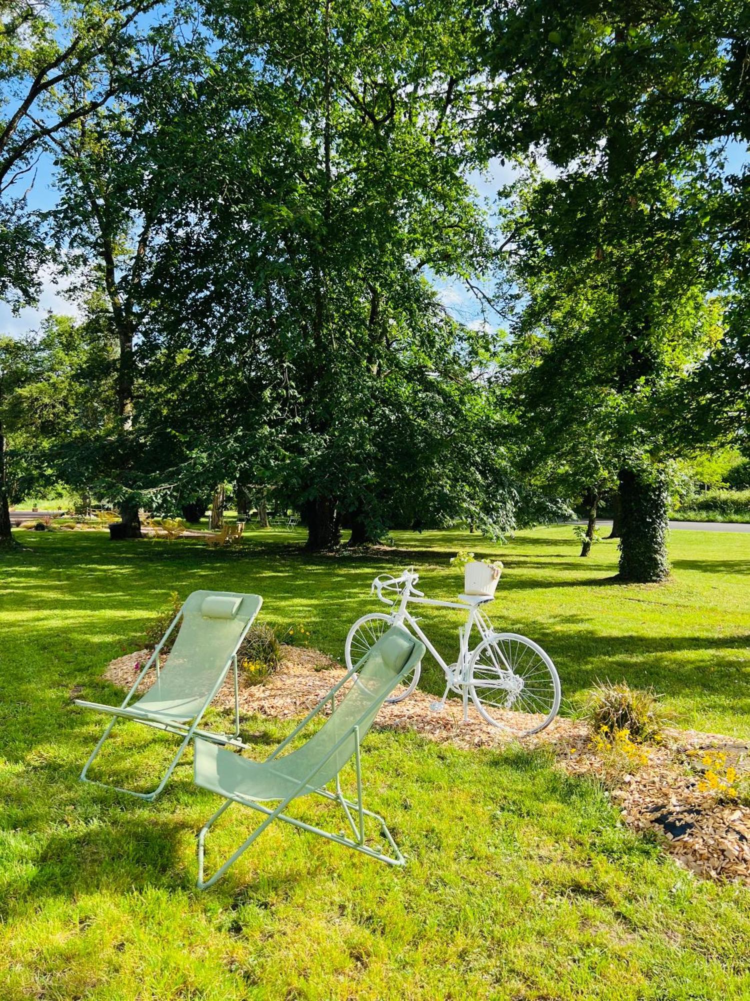 Motel Les Broussailles Mesves-sur-Loire Dış mekan fotoğraf