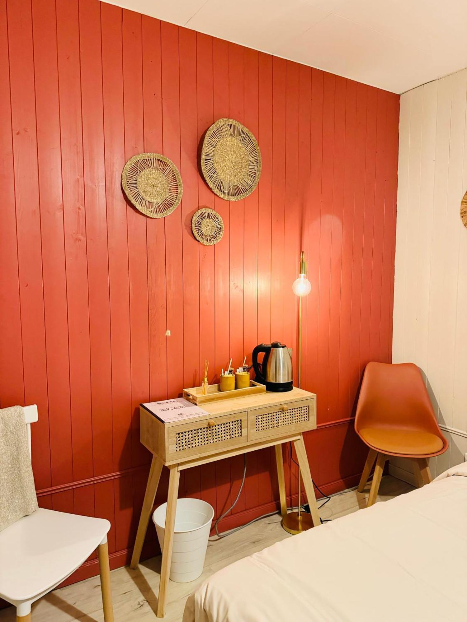 Motel Les Broussailles Mesves-sur-Loire Dış mekan fotoğraf
